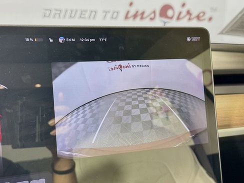 Used 2021 Tesla Model 3 Long Range image 16