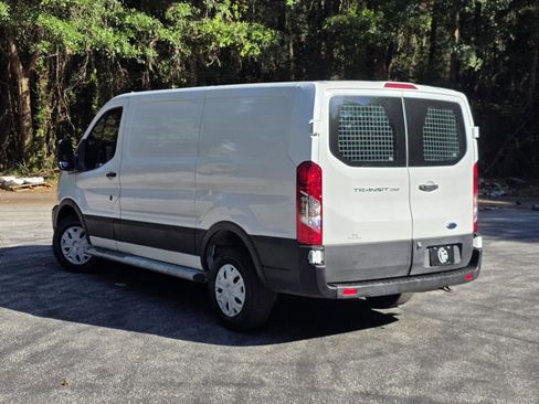 Used 2020 Ford Transit 250 Low Roof w/ Exterior Upgrade Package RWD image 4