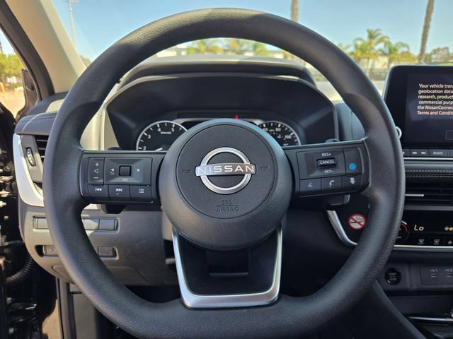Used 2024 Nissan Rogue SV FWD image 19