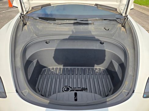 Used 2022 Tesla Model 3 Long Range image 28