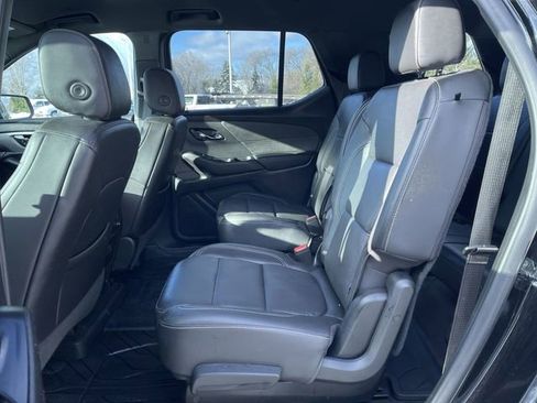 Used 2023 Chevrolet Traverse LT w/ LPO, Floor Liner Package image 24