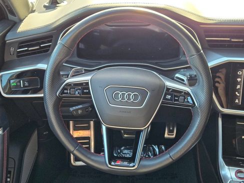 Used 2021 Audi RS 6 AWD/4WD image 15