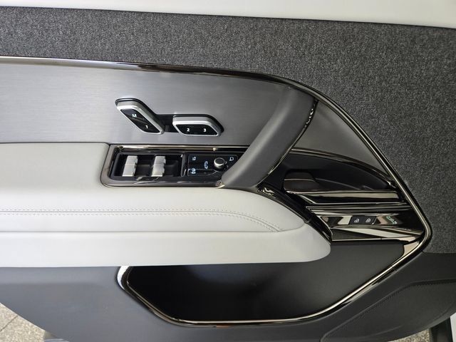 New 2026 Land Rover Range Rover Sport SE AWD/4WD image 20