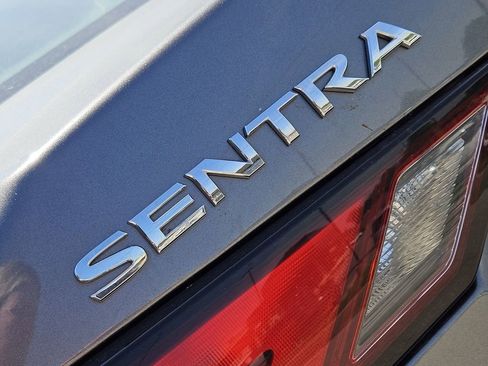Used 2025 Nissan Sentra SV FWD image 7