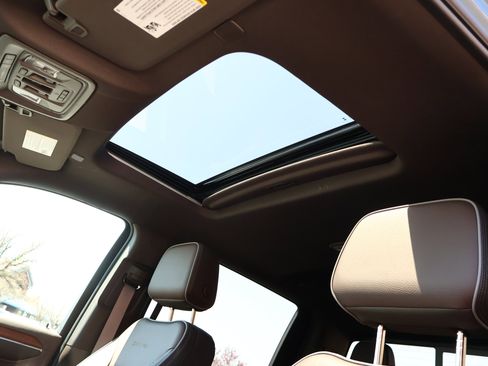 Used 2024 GMC Sierra 1500 Denali w/ Technology Package image 27