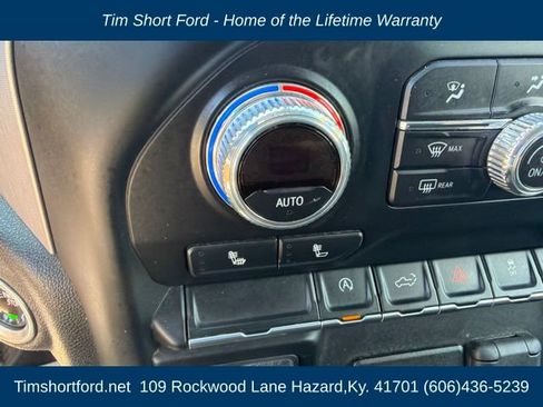 Used 2019 GMC Sierra 1500 Elevation w/ X31 Off-Road Package AWD/4WD image 14