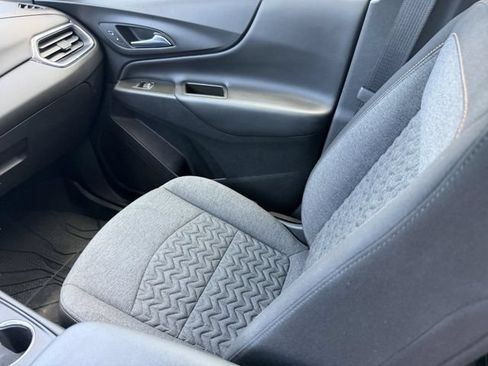 Used 2023 Chevrolet Equinox LT FWD image 20