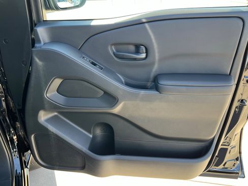 New 2026 Nissan Frontier SV image 22