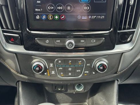 Certified 2021 Chevrolet Traverse LT image 13