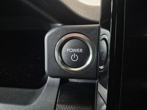 New 2025 Toyota 4Runner 4WD image 30