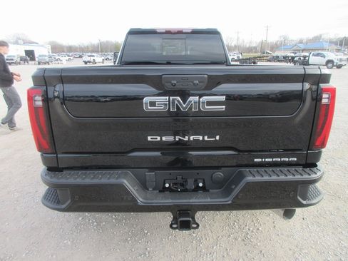 New 2026 GMC Sierra 3500 Denali Ultimate image 6