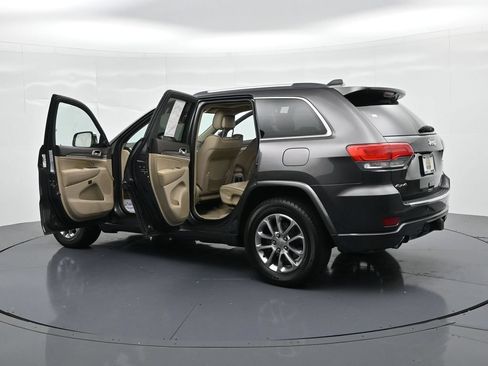 Used 2015 Jeep Grand Cherokee Overland AWD/4WD image 24