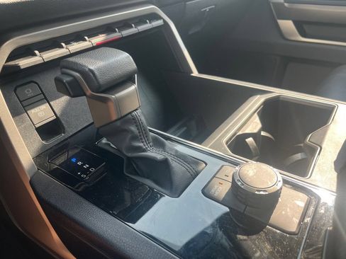 Used 2026 Toyota Tundra SR5 w/ SR5 Premium Package RWD image 19