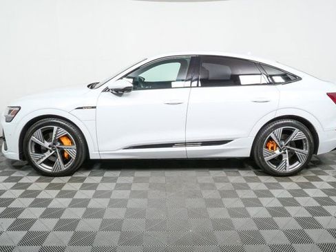 Certified 2023 Audi e-tron Prestige w/ Prestige Package image 32