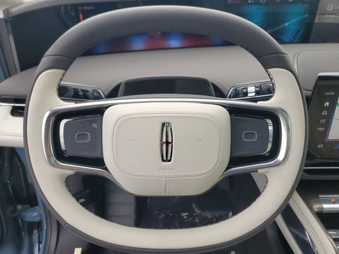 New 2026 Lincoln Nautilus Black Label image 16