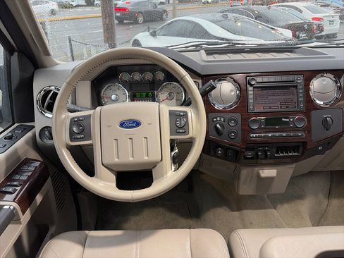 Used 2008 Ford F250 Lariat image 25