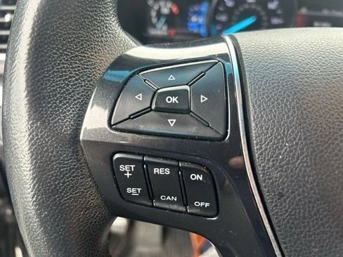 Used 2017 Ford Explorer Limited FWD image 12