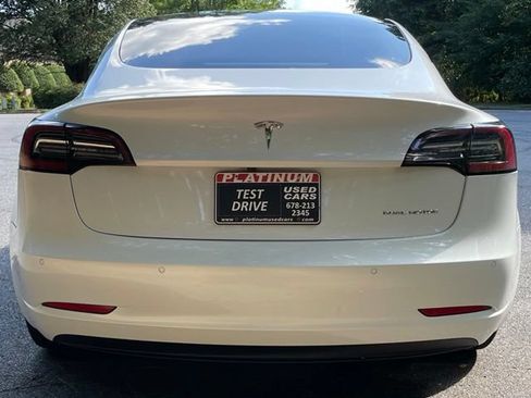 Used 2022 Tesla Model 3 Long Range AWD/4WD image 7