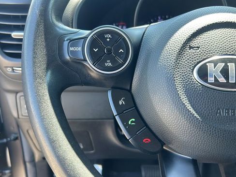 Used 2016 Kia Soul w/ Convenience Package FWD image 23