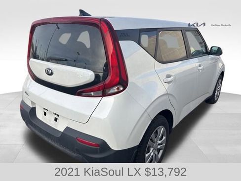 Used 2021 Kia Soul LX image 8