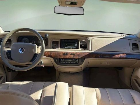 Used 2007 Mercury Grand Marquis LS image 28