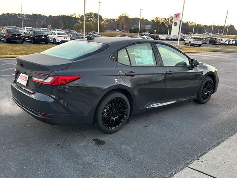 New 2026 Toyota Camry LE image 5