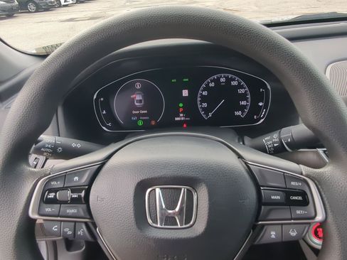 Used 2020 Honda Accord LX image 14