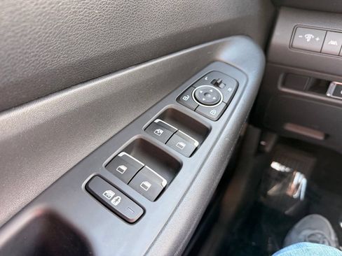 Used 2022 Hyundai Santa Fe SE AWD/4WD image 25