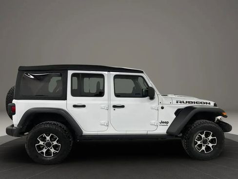 Used 2022 Jeep Wrangler Unlimited Rubicon w/ Cold Weather Group AWD/4WD image 6