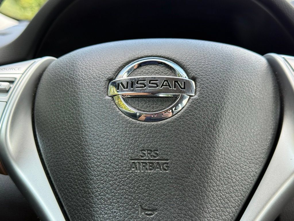 Used 2016 Nissan Rogue SL w/ SL Premium Package AWD/4WD image 20