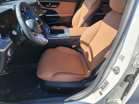 Used 2023 Mercedes-Benz C 300 4MATIC Sedan image 26