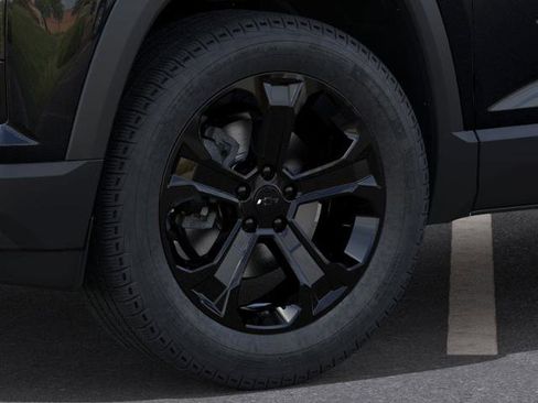 New 2026 Chevrolet Equinox LT w/ Midnight Edition FWD image 9