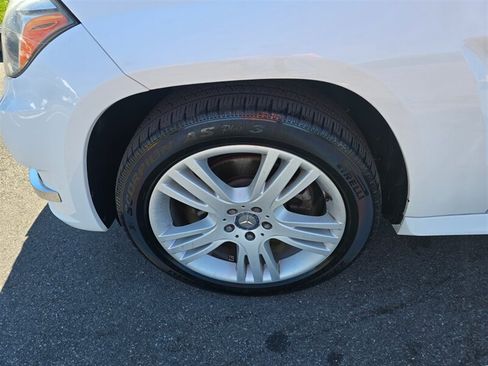 Used 2015 Mercedes-Benz GLK 350 4MATIC image 25