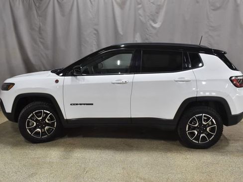 Certified 2025 Jeep Compass Trailhawk image 6