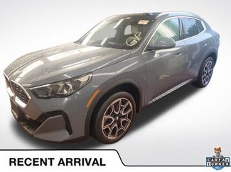 Used 2025 BMW X2 xDrive28i w/ Premium Package AWD/4WD video 1