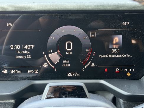 Used 2024 GMC Acadia AT4 w/ Super Cruise Package image 40