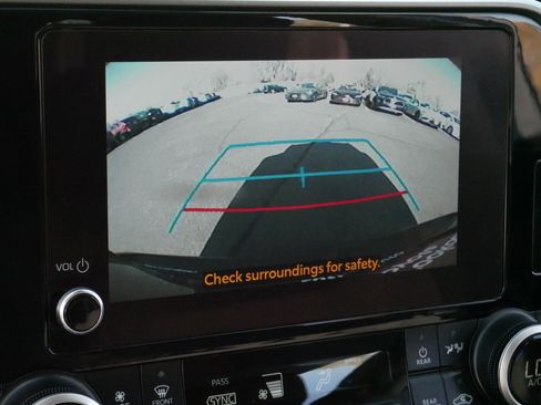 Certified 2024 Toyota Highlander LE AWD/4WD image 31