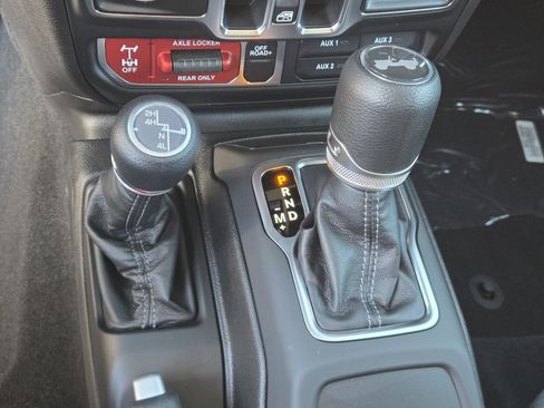 New 2026 Jeep Wrangler Unlimited Sport image 17