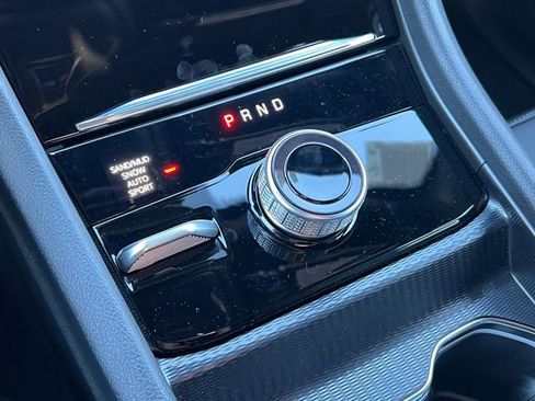 New 2025 Jeep Grand Cherokee Limited w/ Black Appearance Package image 30