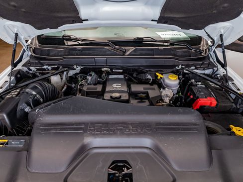 Used 2023 RAM 3500 Laramie image 35