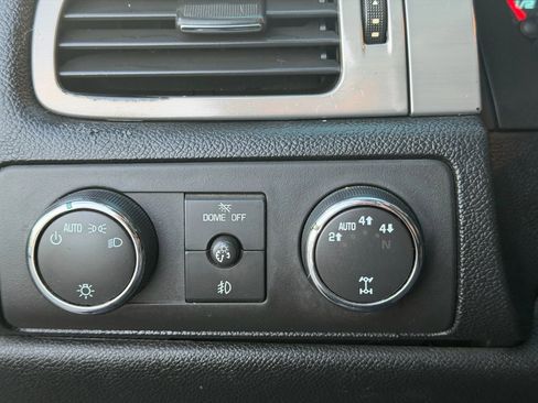 Used 2011 Chevrolet Tahoe LT image 13