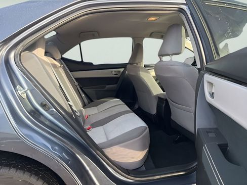 Used 2017 Toyota Corolla L image 12