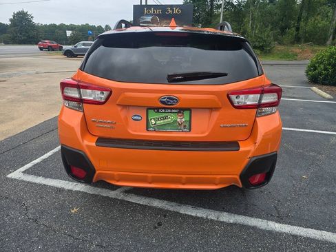 Used 2019 Subaru Crosstrek 2.0i Premium AWD/4WD image 5
