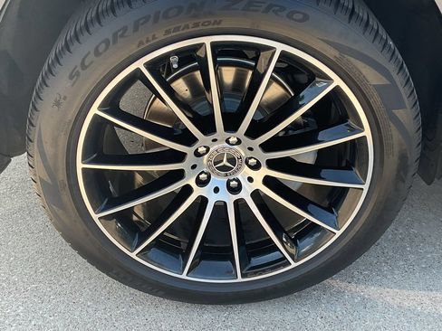 Used 2022 Mercedes-Benz GLE 450 4MATIC image 41