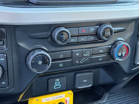 New 2025 Ford F550 4x4 Regular Cab Super Duty image 18