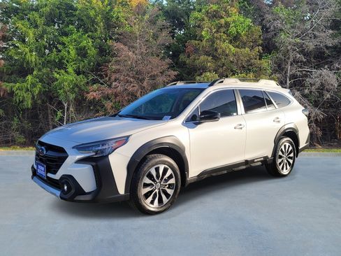 Used 2024 Subaru Outback Limited image 1
