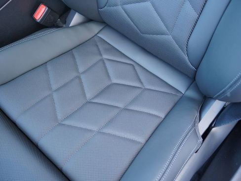 New 2026 BMW 530i w/ Executive Package RWD image 12