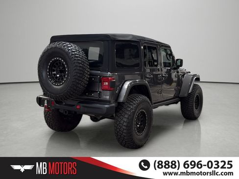 Used 2018 Jeep Wrangler Unlimited Rubicon w/ Dual Top Group AWD/4WD image 4