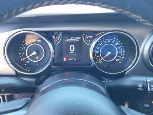 Used 2022 Jeep Gladiator Sport AWD/4WD image 44