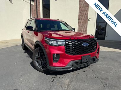 Used 2025 Ford Explorer ST w/ Sun And Sound Package